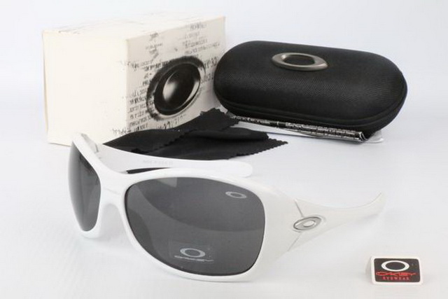 Oakley Boutique Sunglasses 147